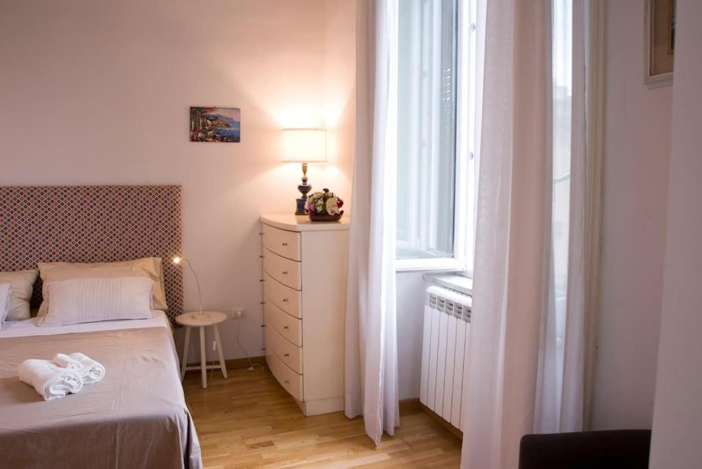 Suite Materdei - Art Of Living Napels Buitenkant foto