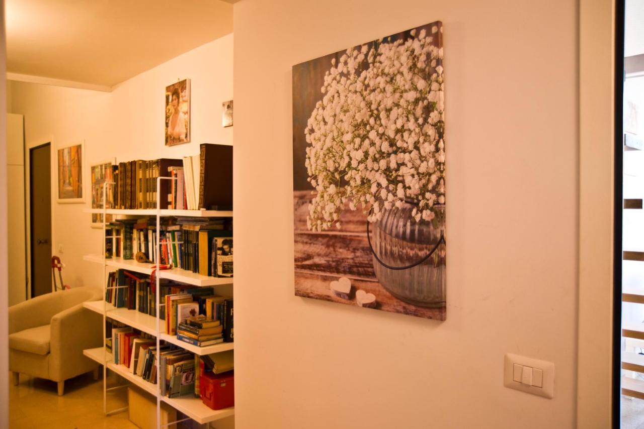 Suite Materdei - Art Of Living Napels Buitenkant foto